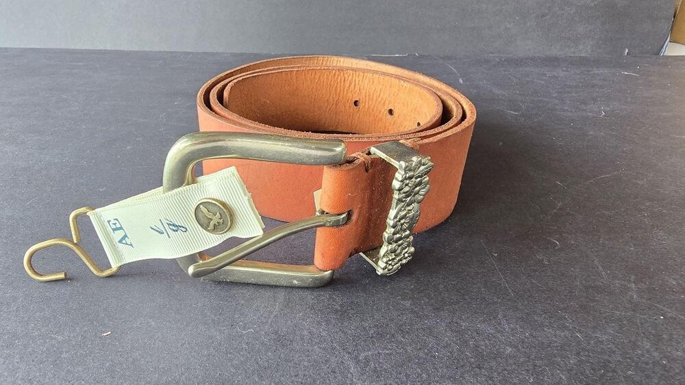 American Eagle Outfitters Belt Mens Size Large Brown Leather Western Floral